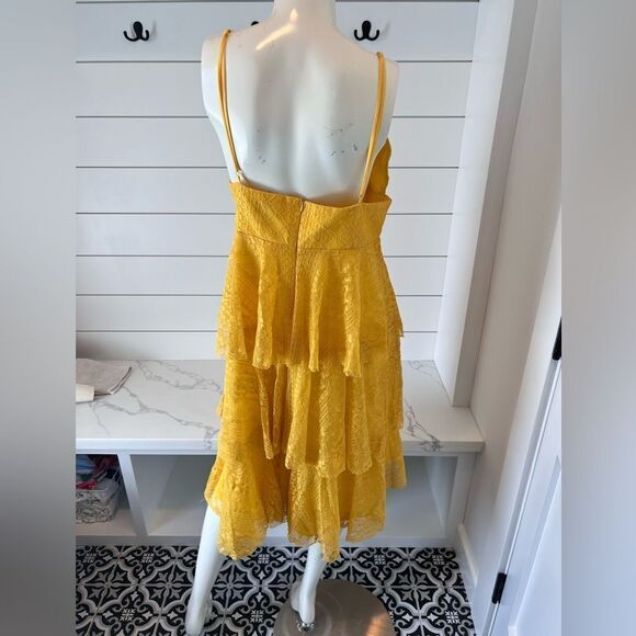 Lulus yellow tiered dress - Picture 3 of 10